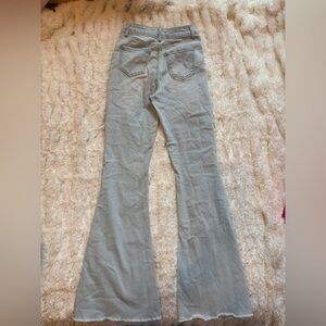 Light Wash Flared Jeans
